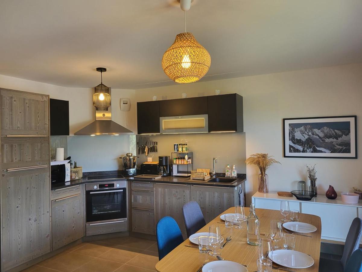 Le Criou - 3 Bedroom Apartment 5 Minutes Walk To The Village Centre Самоен Экстерьер фото